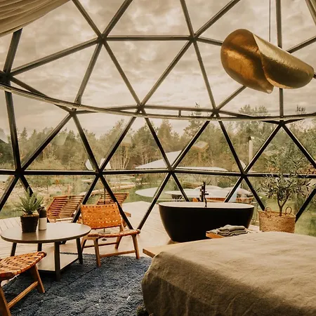 Puhkepark Kuul - Luxury Glass Domes *