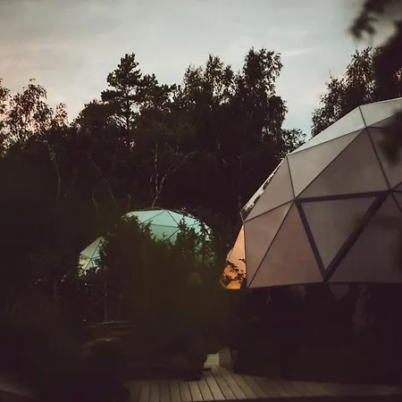 Kuul - Luxury Glass Domes Puhkepark *