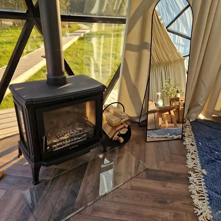 Kuul - Luxury Glass Domes פארק נופש Virtsu