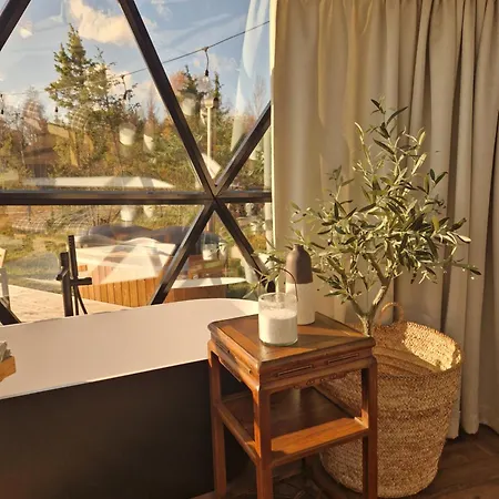 פארק נופש Kuul - Luxury Glass Domes *